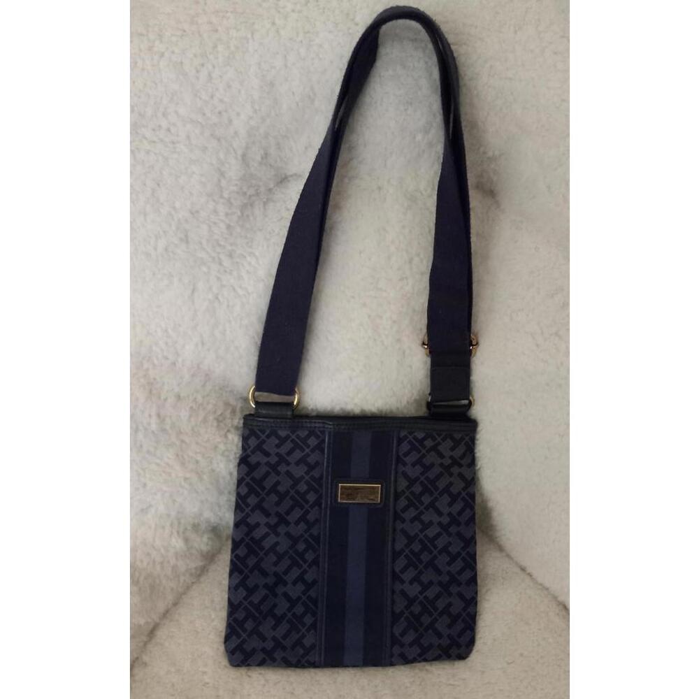 TOMMY HILFIGER Navy Blue Crossbody Shoulder Bag Purse